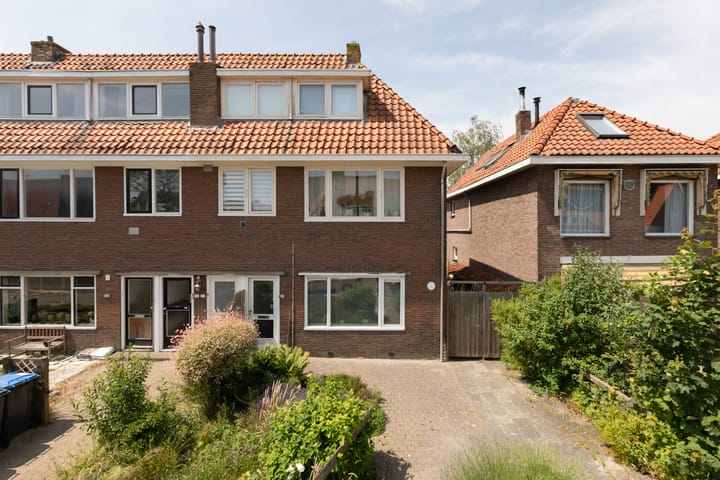 Johan Willem Frisostraat 44 in Sneek