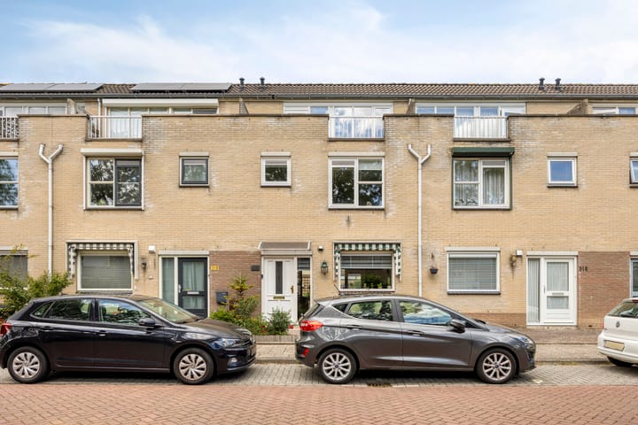 Johanna Naber-erf 514 in Dordrecht