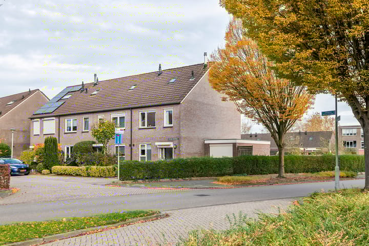 Johanna Naberstraat 2 in Tiel