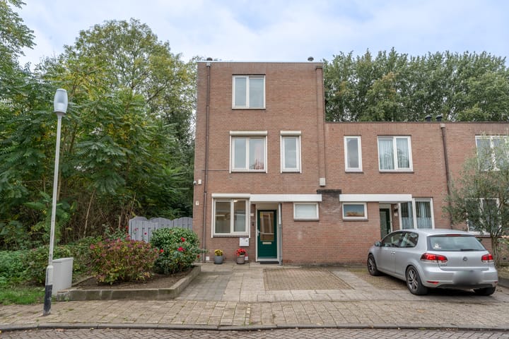Johanna Ufkesstraat 1 in Breda