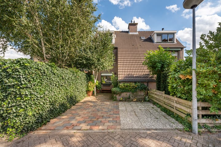 Johanna Westerdijklaan 17 in Heemstede