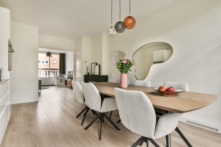 Johannes van der Waalsstraat 32-1 in Amsterdam