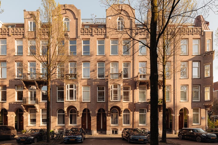 Johannes Verhulststraat 157-3 in Amsterdam foto