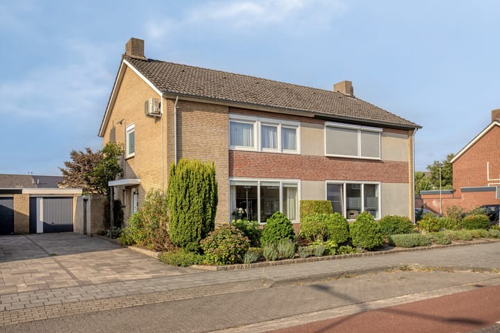 John F. Kennedylaan 78 in Panningen