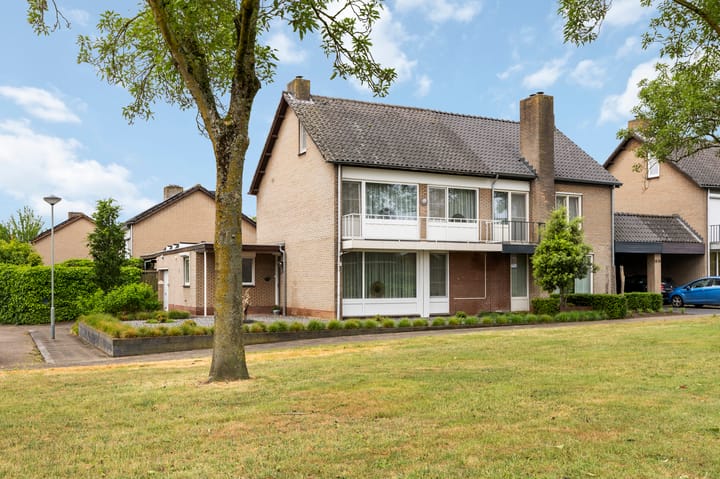 Photo of property John F. Kennedysingel 40, Melick