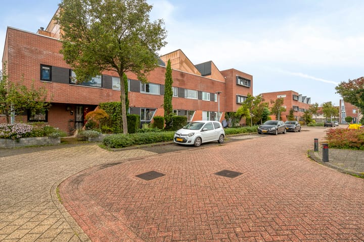 John Fernhoutstraat 6 in Almere