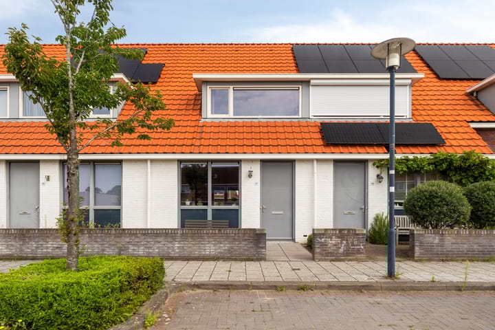 Photo of property John Lennonplein 17, Middelburg