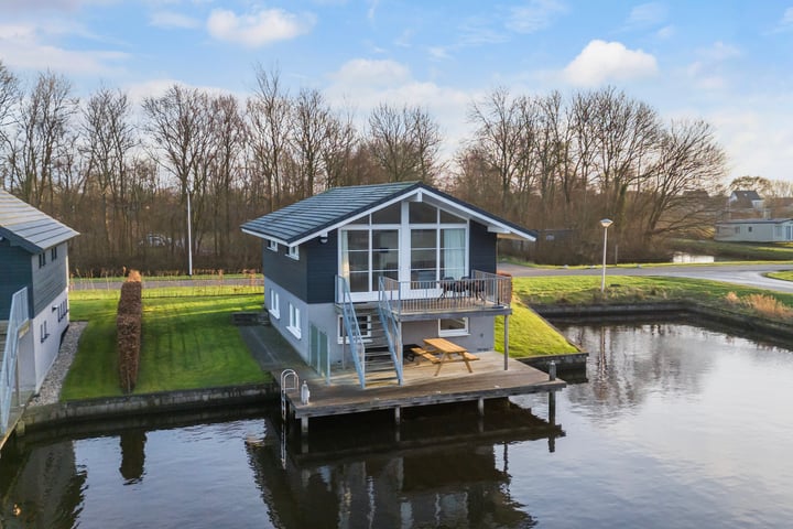 Photo of property Jongebuorren 6, Terherne
