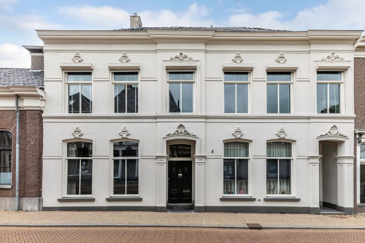 Jongemastraat 10 in Bolsward