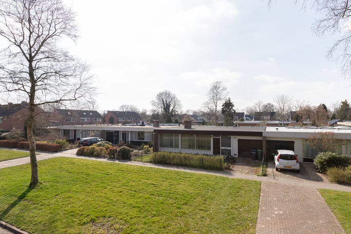 Photo of property Jonkerslaan 122, Leek