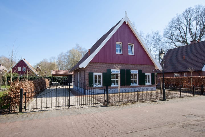 Photo of property Jonkersweg 49, Winterswijk Meddo