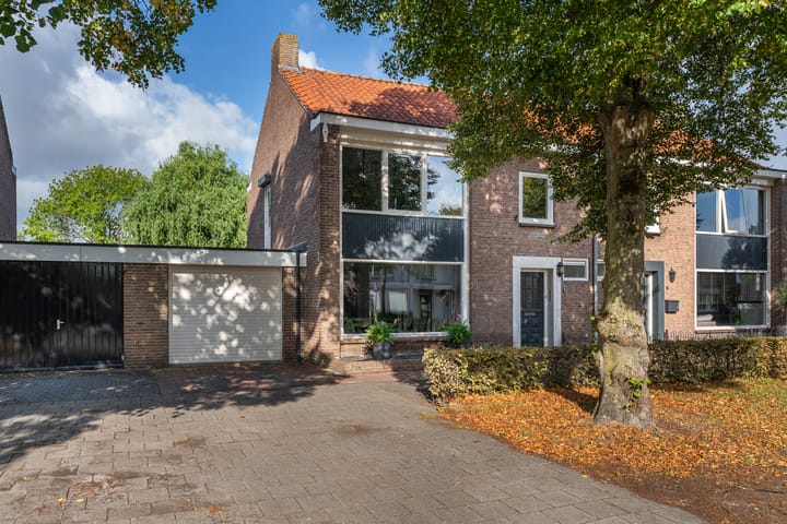 Jonkheer de la Courtstraat 6 in Vlijmen
