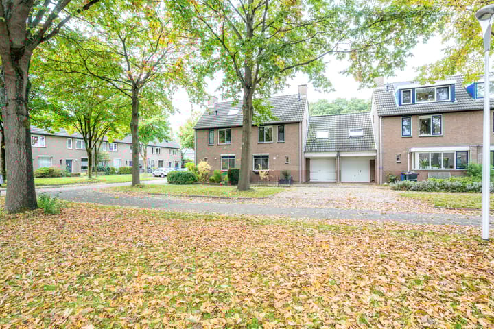 Jonkvrouwenborch 4 in Houten