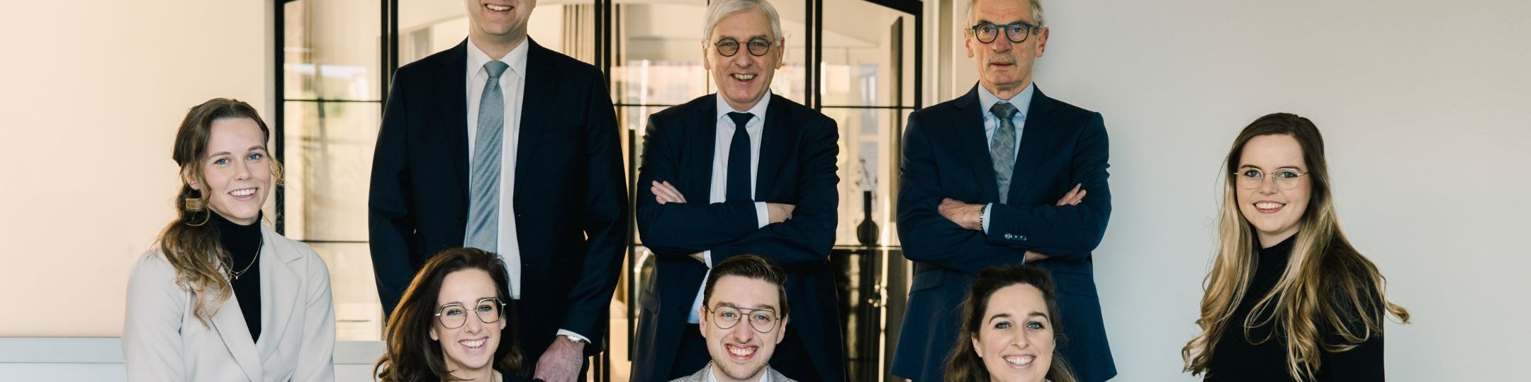 Kantoorfoto Joop van Mourik makelaars