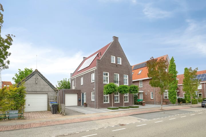 Joost van den Vondellaan 156 in Middelharnis