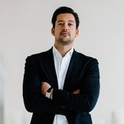 Foto van Joshua Somogyi, NVM Register Makelaar & Taxateur bij Amster Vastgoed