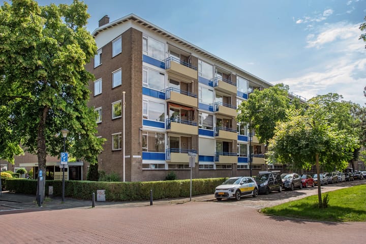 Jozef Israëlslaan 1 in Rijswijk
