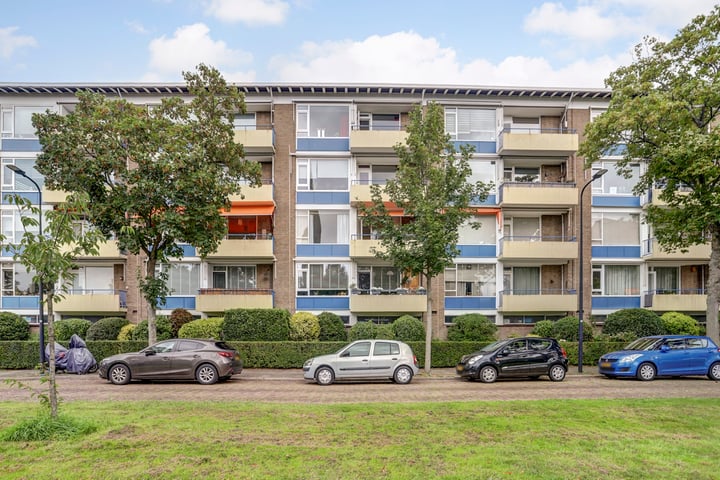 Jozef Israëlslaan 7 in Rijswijk Foto