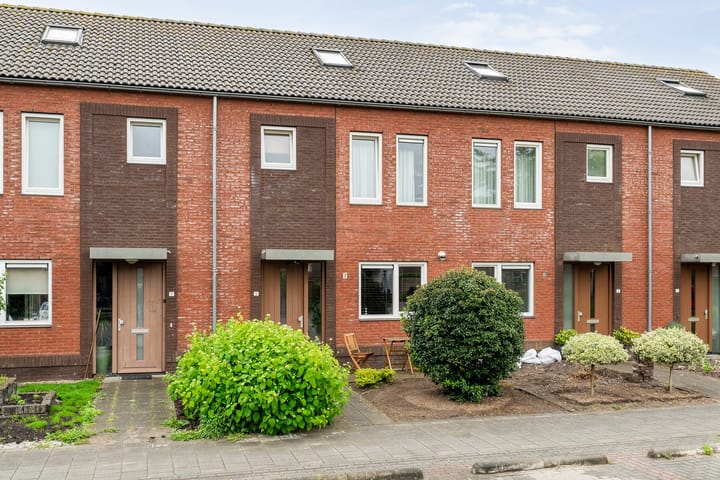 Juffrouw Schefferstraat 5 in Bruchterveld