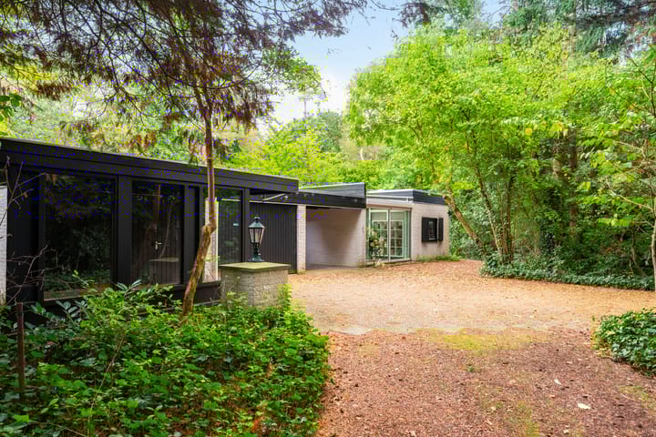 Juliana van Stolberglaan 7, Eerbeek Photo of property Juliana van Stolberglaan 7, Eerbeek
