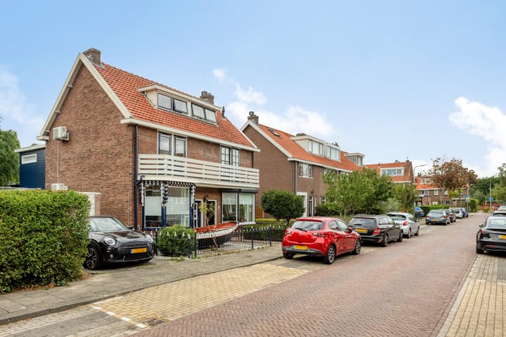 Juliana van Stolbergstraat 13 in Zwijndrecht