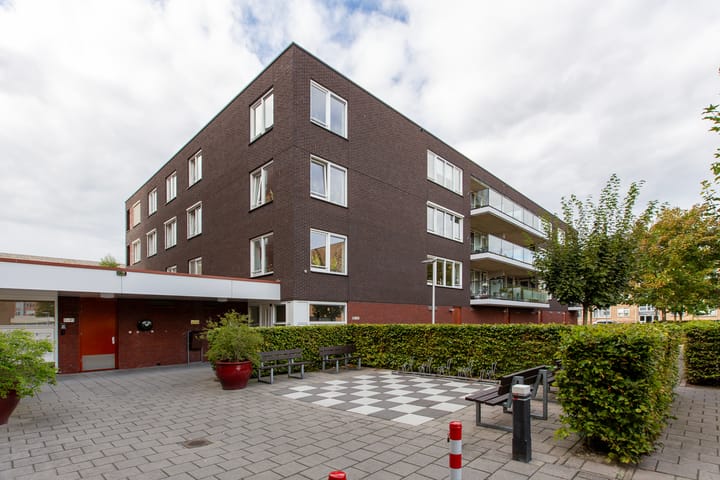 Foto van woning Juliana van Stolbergstraat 131, Alphen aan den Rijn