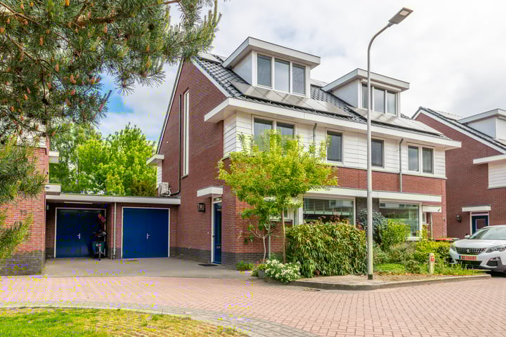 Julianahof 11 in Zeist