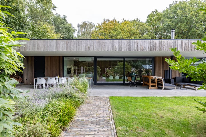 Julianalaan 100 in Zuidlaren