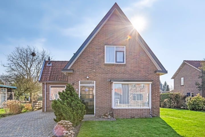 Photo of property Julianalaan 13, Eefde