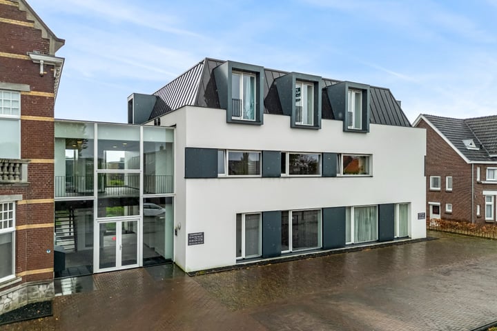 Julianalaan 15C-4 in Roermond foto