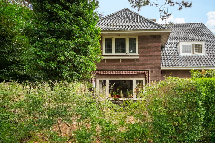 Photo of property Julianalaan 33, Soest