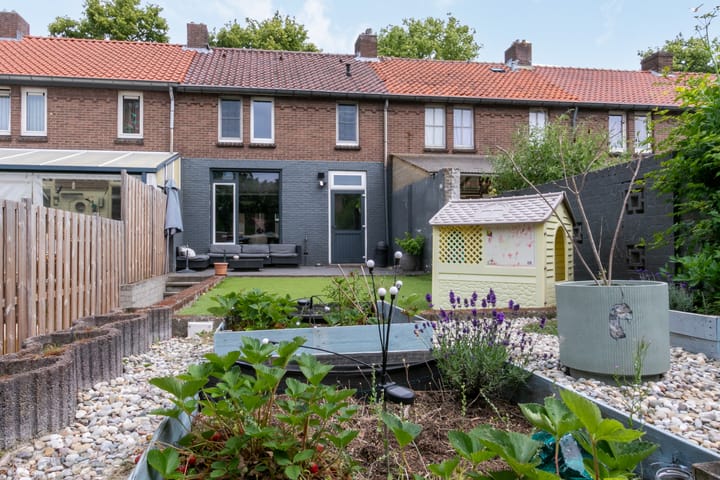 Julianalaan 40 in Weert