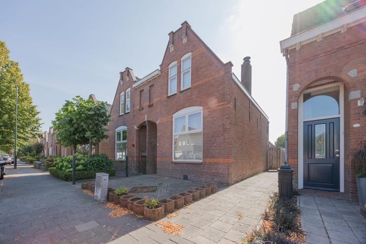 Julianalaan 62 in Raamsdonksveer