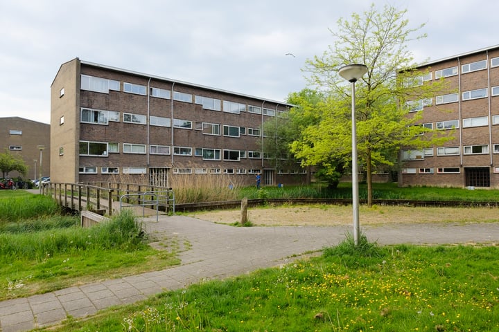 Julianaplantsoen 95 in Diemen foto