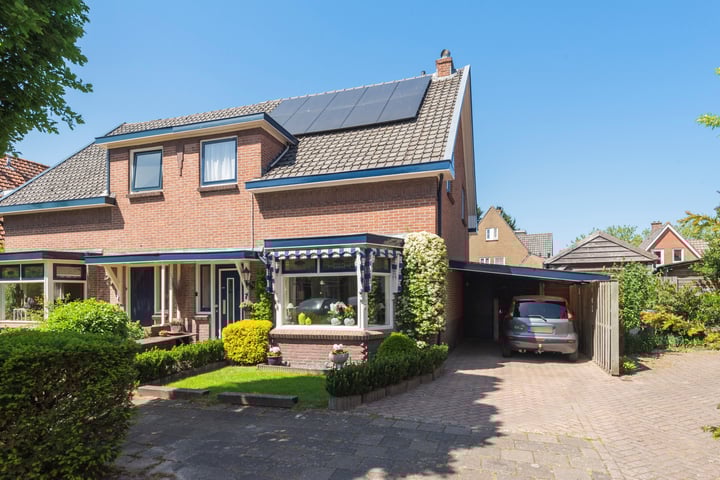 Julianaplein 7 in Noordwijkerhout