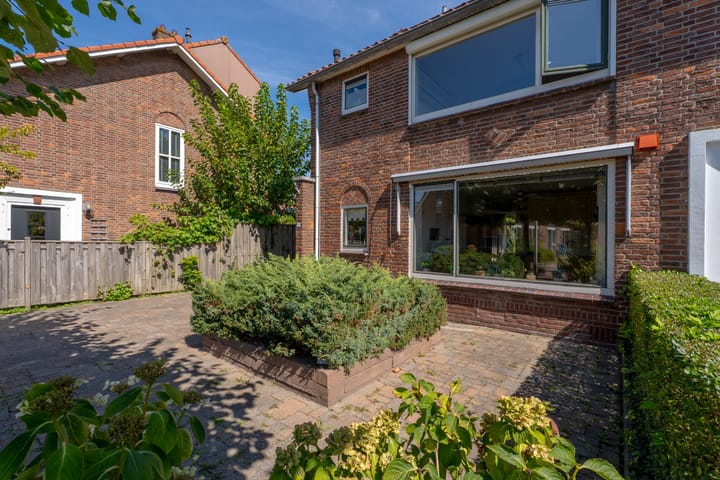 Foto van woning Julianastraat 11, Rhoon