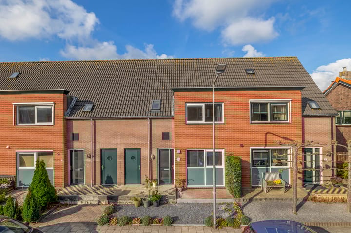 Photo of property Julianastraat 15b, Lekkerkerk