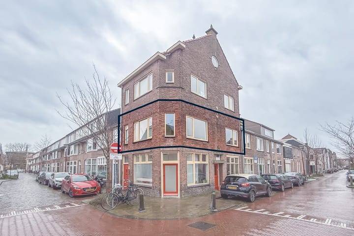 Photo of property Julianastraat 31, Alkmaar