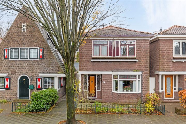 Julianastraat 43 in Koog aan de Zaan