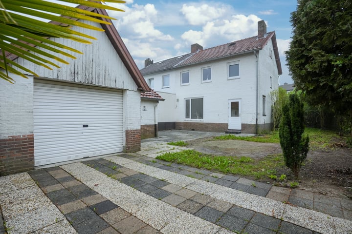 Julianastraat 63 in Hoensbroek