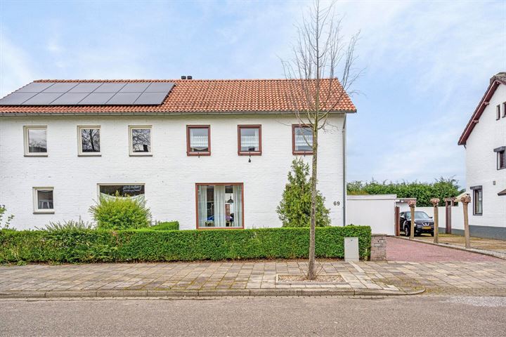 Photo of property Julianastraat 69, Hoensbroek