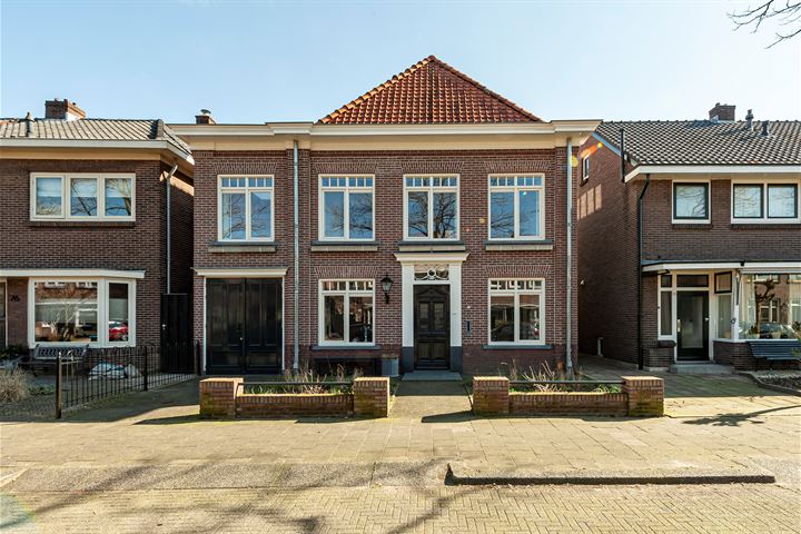 Julianastraat 74 in Veenendaal