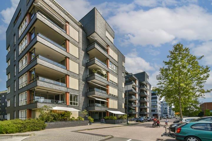 Julius Caesarlaan 20 in Leiden
