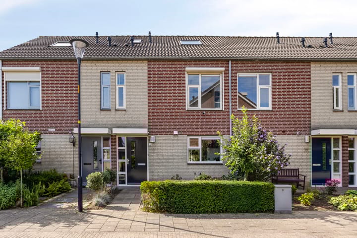 Junoplein 17 in Bemmel