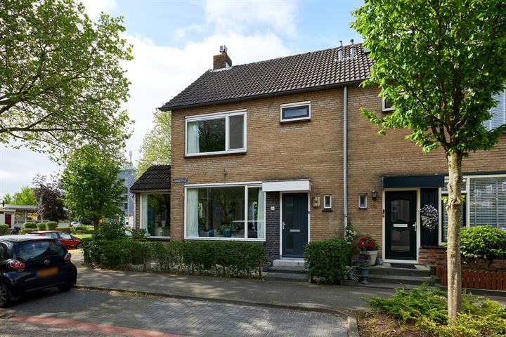 Junostraat 34 in Alphen aan den Rijn