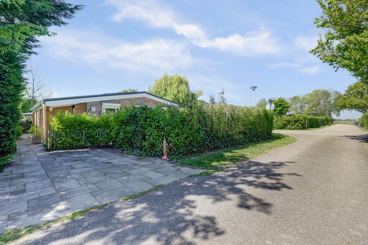 Photo of property Jupiterlaan 2, Kamperland
