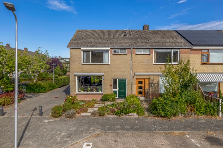 Jupiterstraat 24 in Spijkenisse