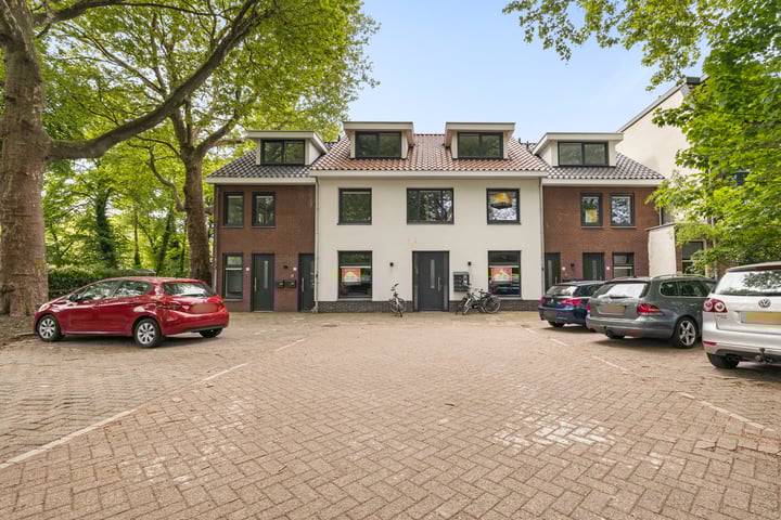 Jutfaseweg 219K in Utrecht