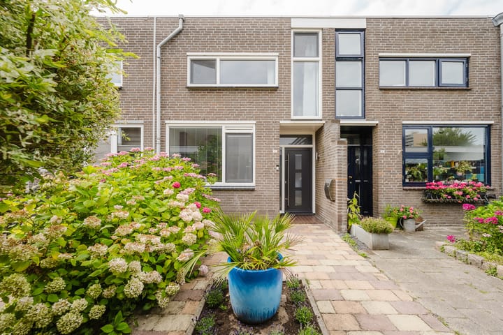 Kaar 42 in Hoogvliet Rotterdam