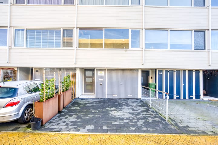 Photo of property Kaarder 34, Hoorn